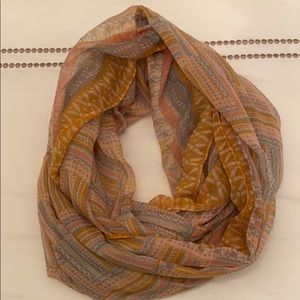 Infinity scarf